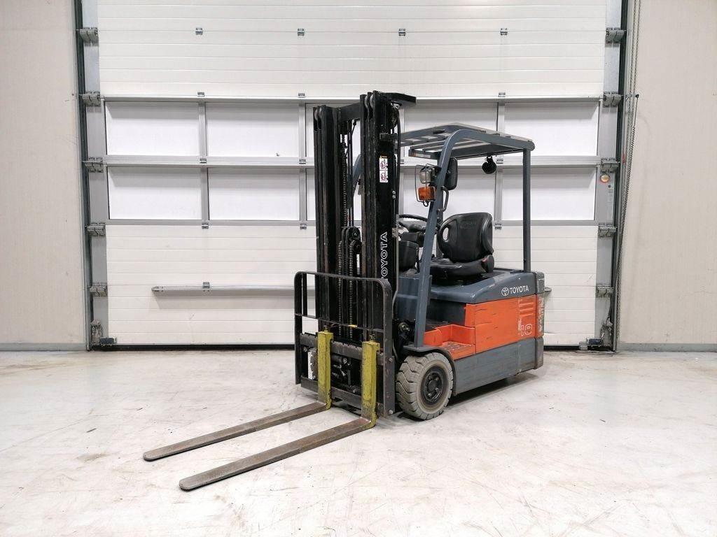 Toyota 7FBEF18 Elektro Stapler