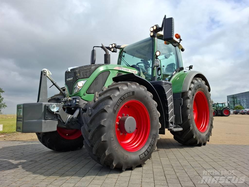 Fendt 724 Profi Traktoren