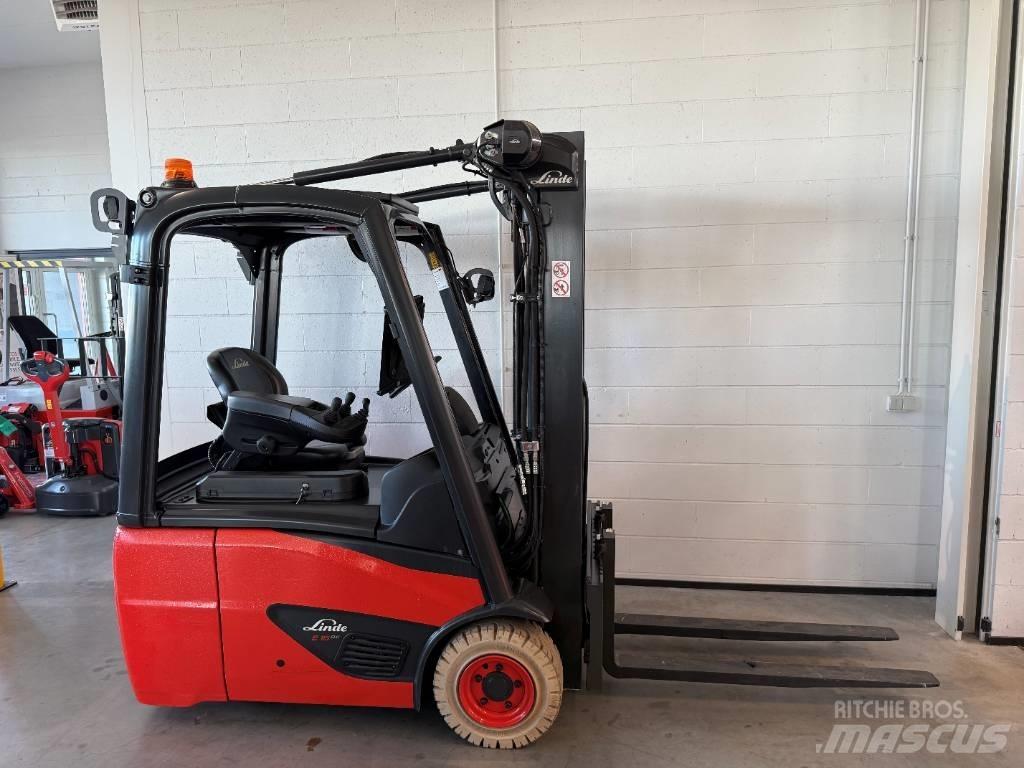 Linde E16C/386-02 Elektro Stapler
