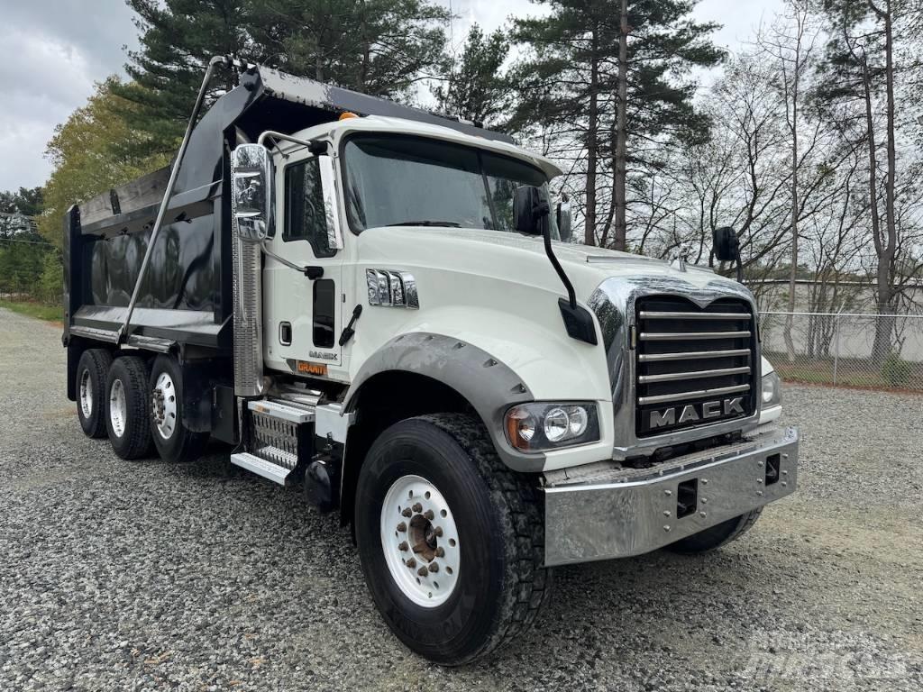 Mack GU433 Kipper