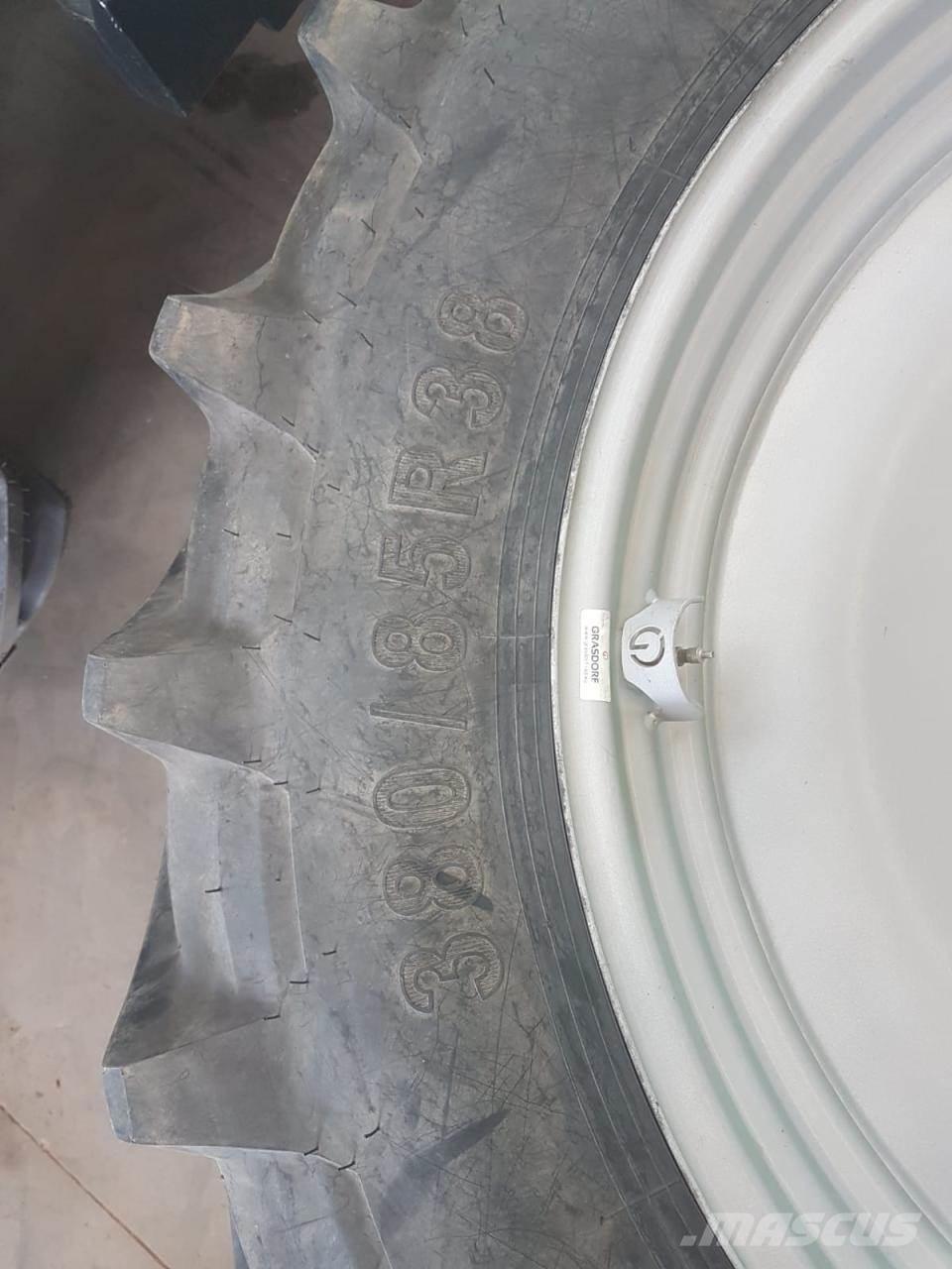 Petlas 380/85R38 Reifen