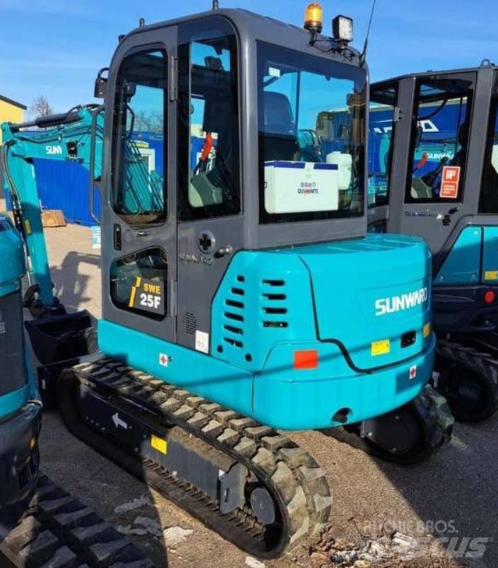 Sunward SWE25F Minibagger < 7t