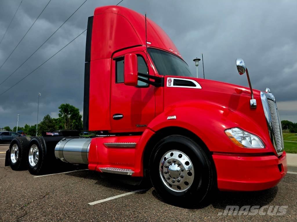 Kenworth T 680 Sattelzugmaschinen