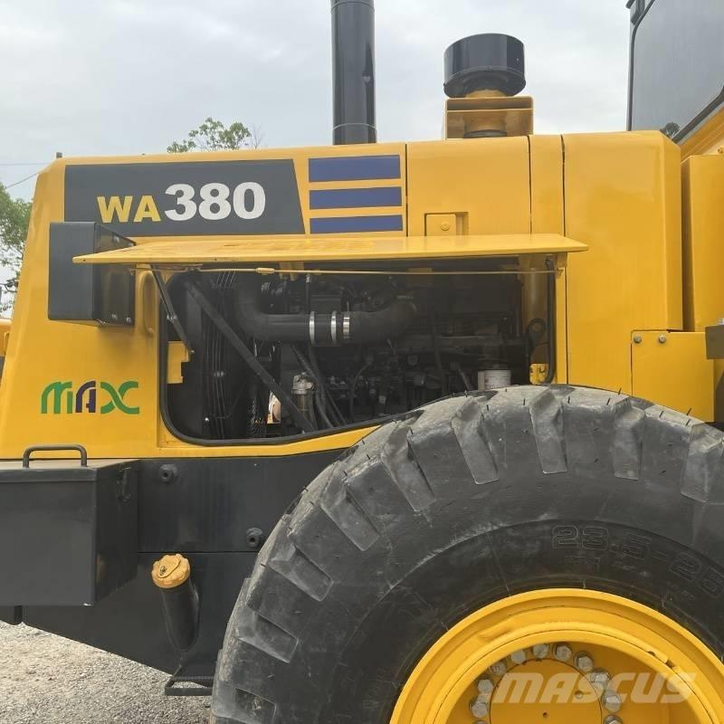 Komatsu WA 380 Radlader