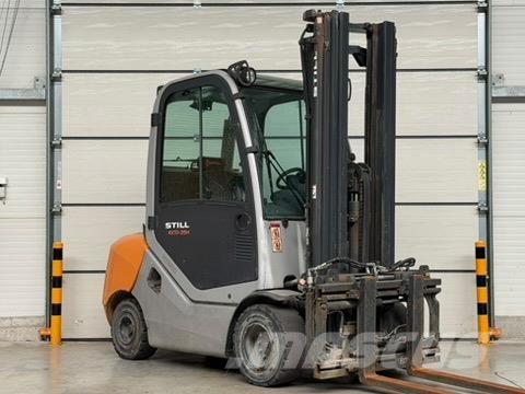 Still RX70-35 Diesel Stapler