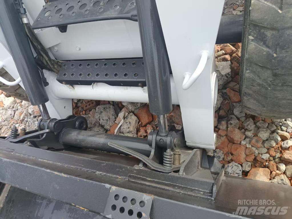 Bobcat S 220 Kompaktlader