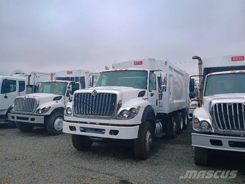 International SF667 Müllwagen