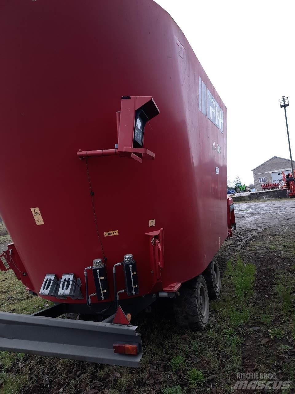 RMH Mixell 302 Feeder