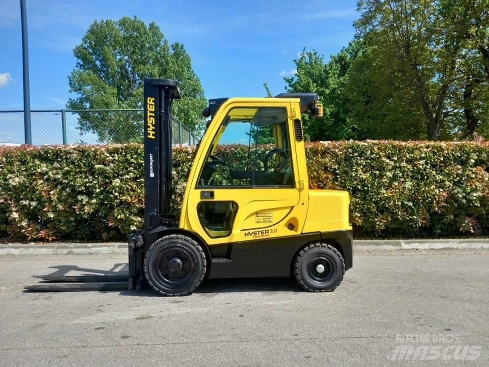Hyster H3.0FT Diesel Stapler