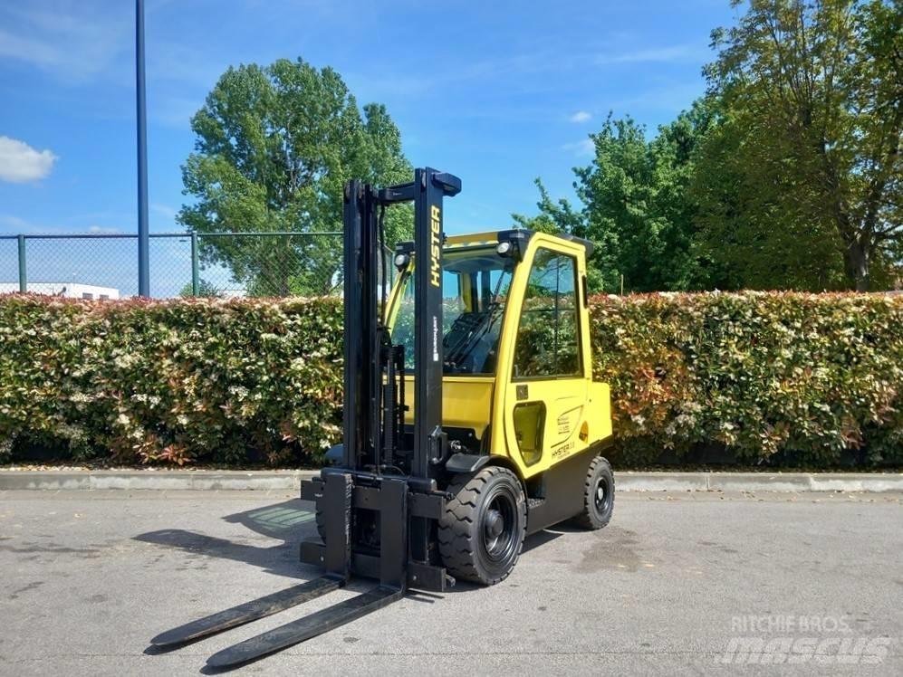 Hyster H3.0FT Diesel Stapler