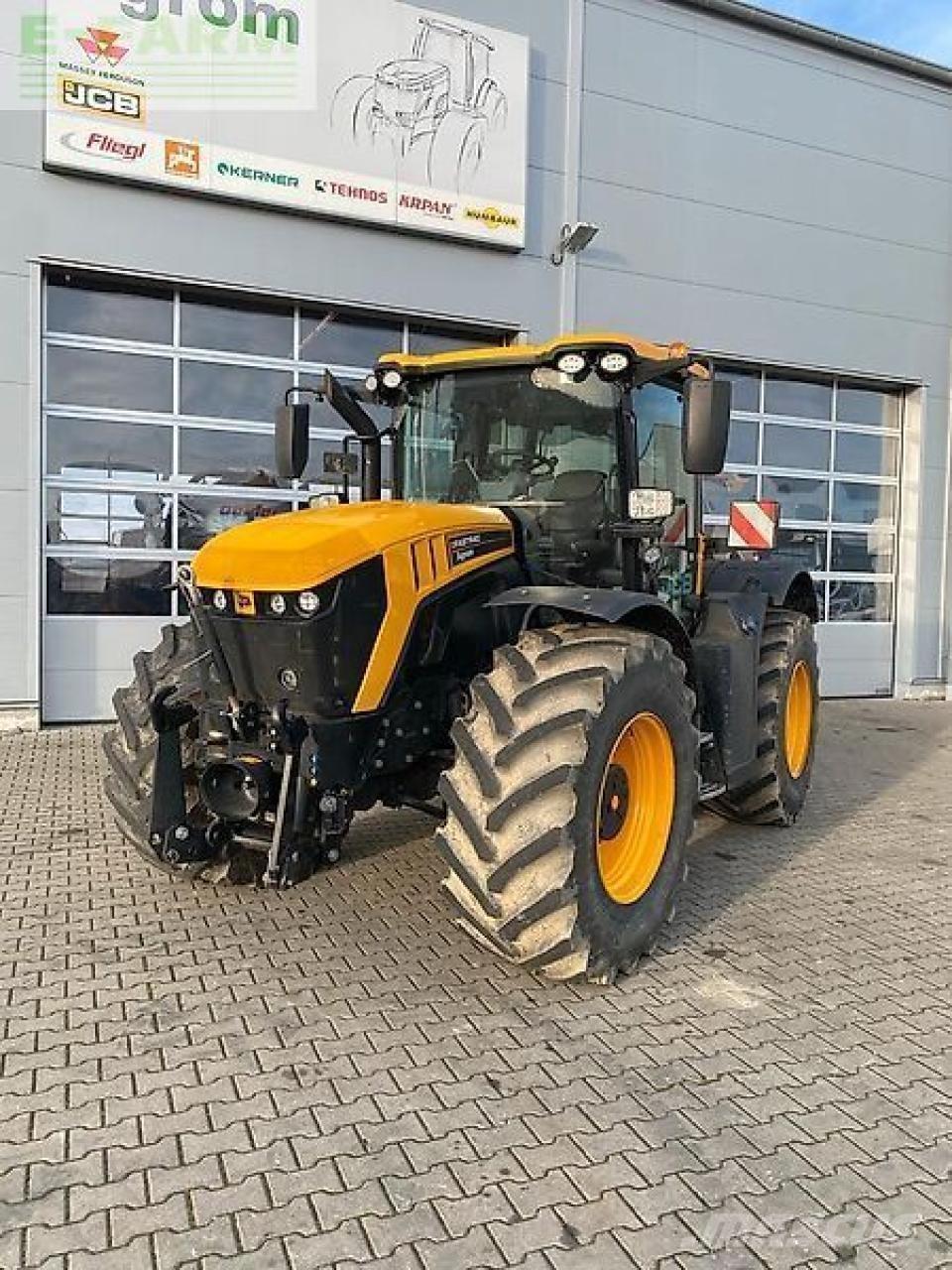 JCB 4220 fatsrac Traktoren