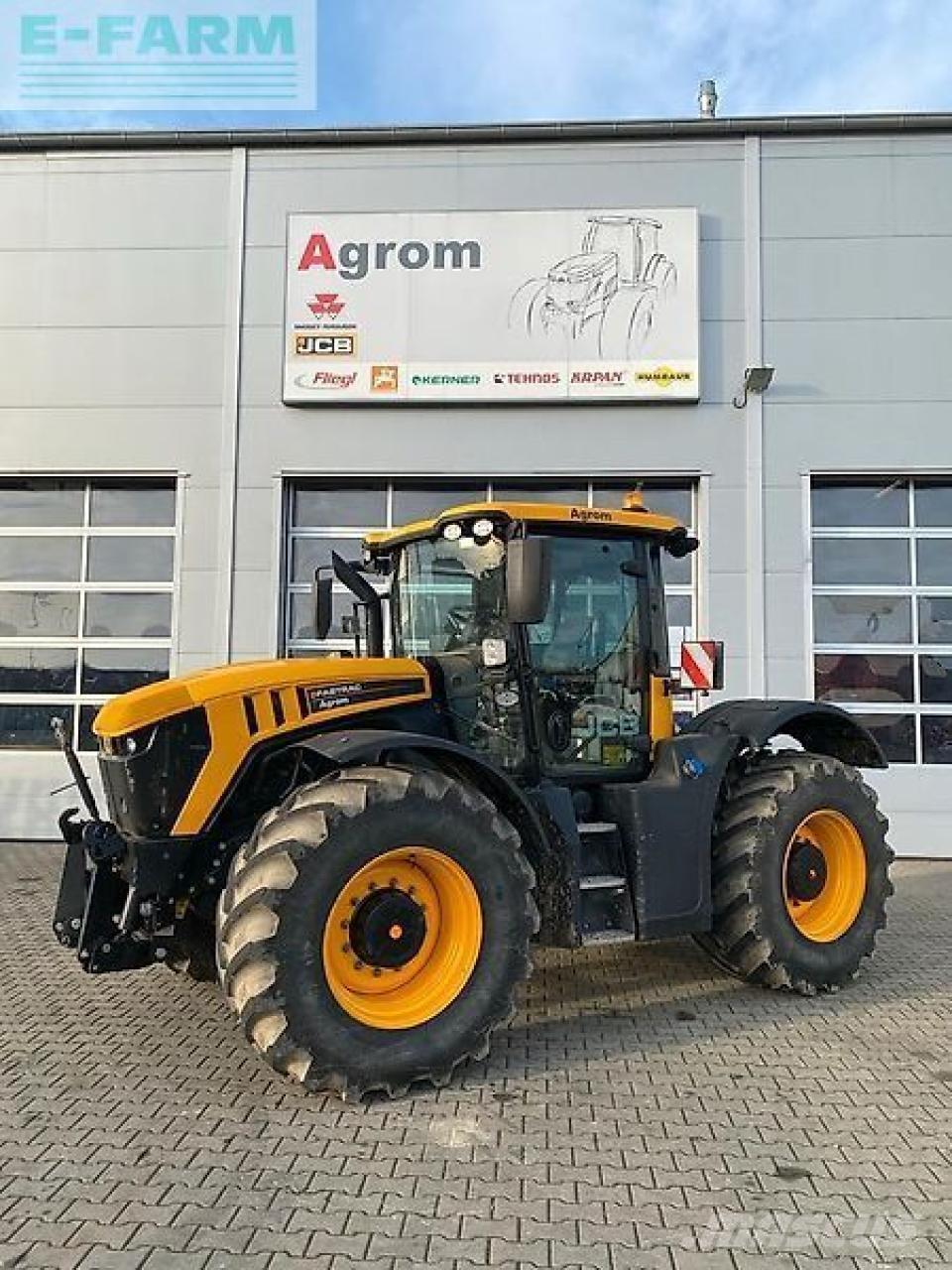 JCB 4220 fatsrac Traktoren