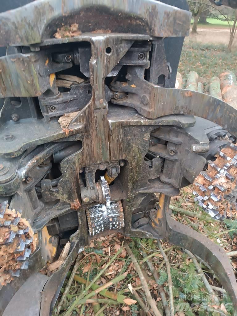 Ponsse Scorpion King Harvester