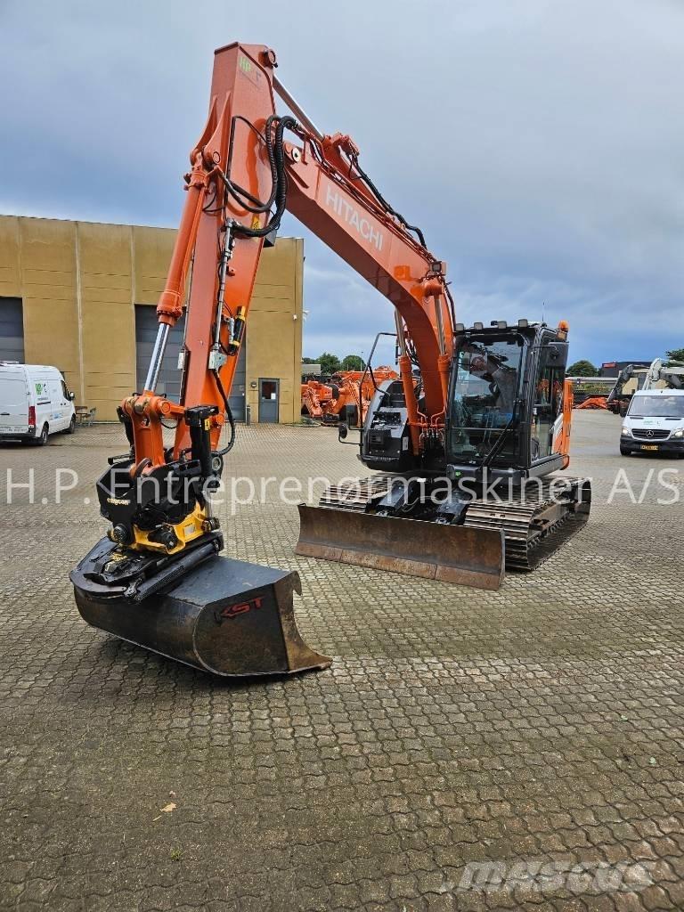 Hitachi ZX 135 US-7 Raupenbagger