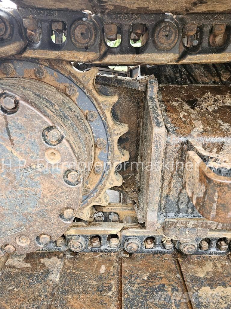 Hitachi ZX 135 US-7 Raupenbagger
