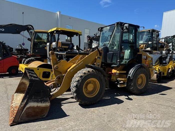 CAT 908M Radlader
