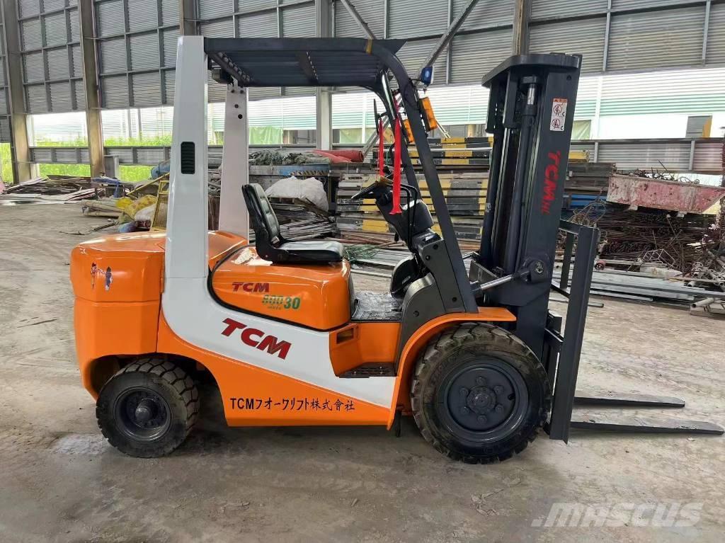 TCM FD 30 Diesel Stapler