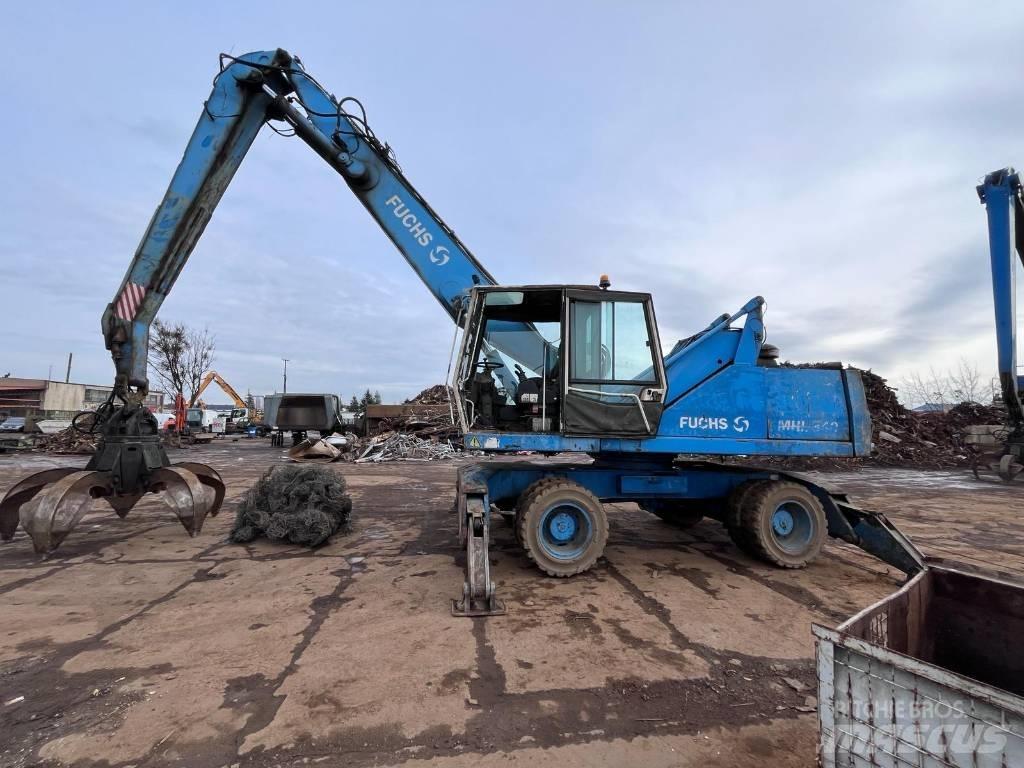 Fuchs MHL 340 Materialumschlag