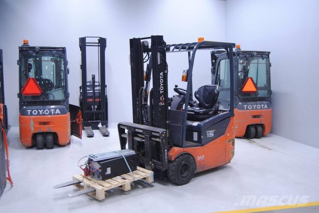 Toyota 7FBEST15 Elektro Stapler