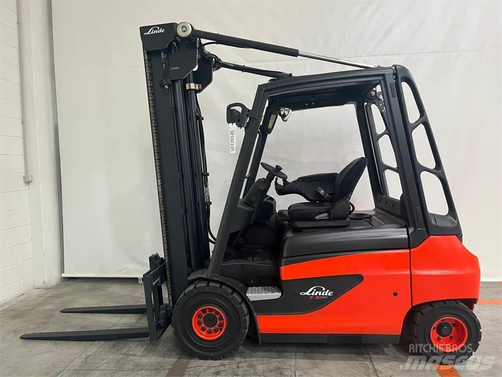 Linde E30-01 Elektro Stapler