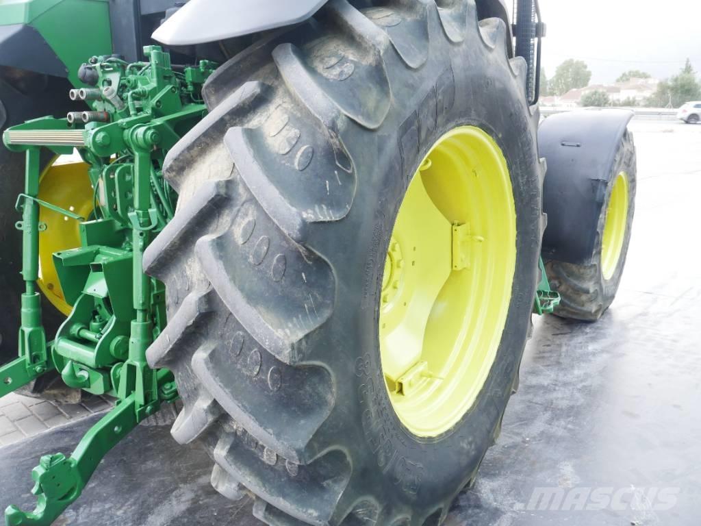 John Deere 6800 Traktoren