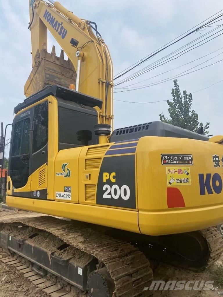 Komatsu PC 200-8 Raupenbagger