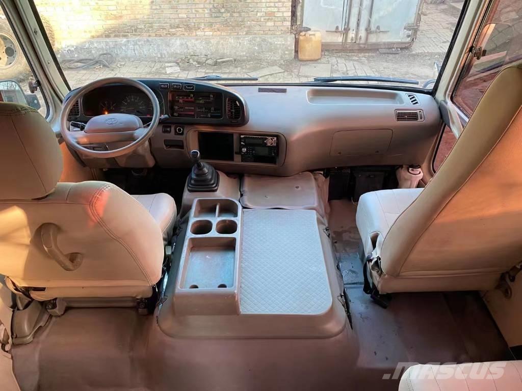 Toyota Coaster Bus Minibusse