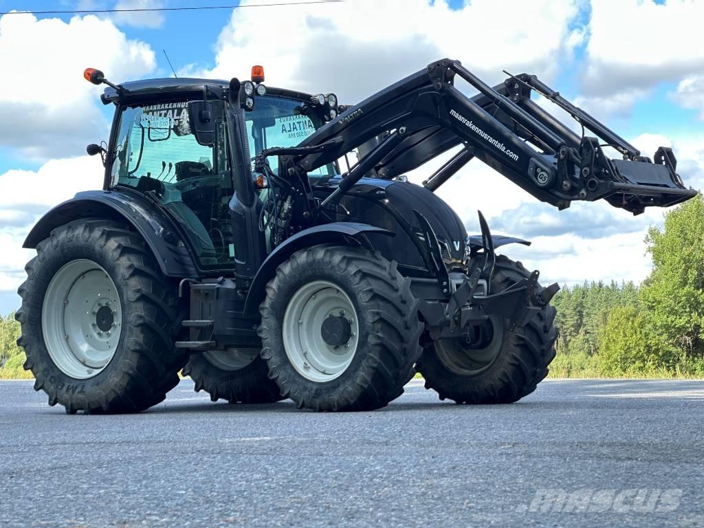 Valtra N 104 Traktoren
