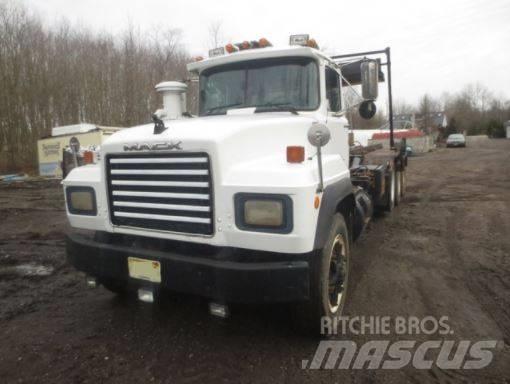 Mack RD 686 SX Absetzkipper