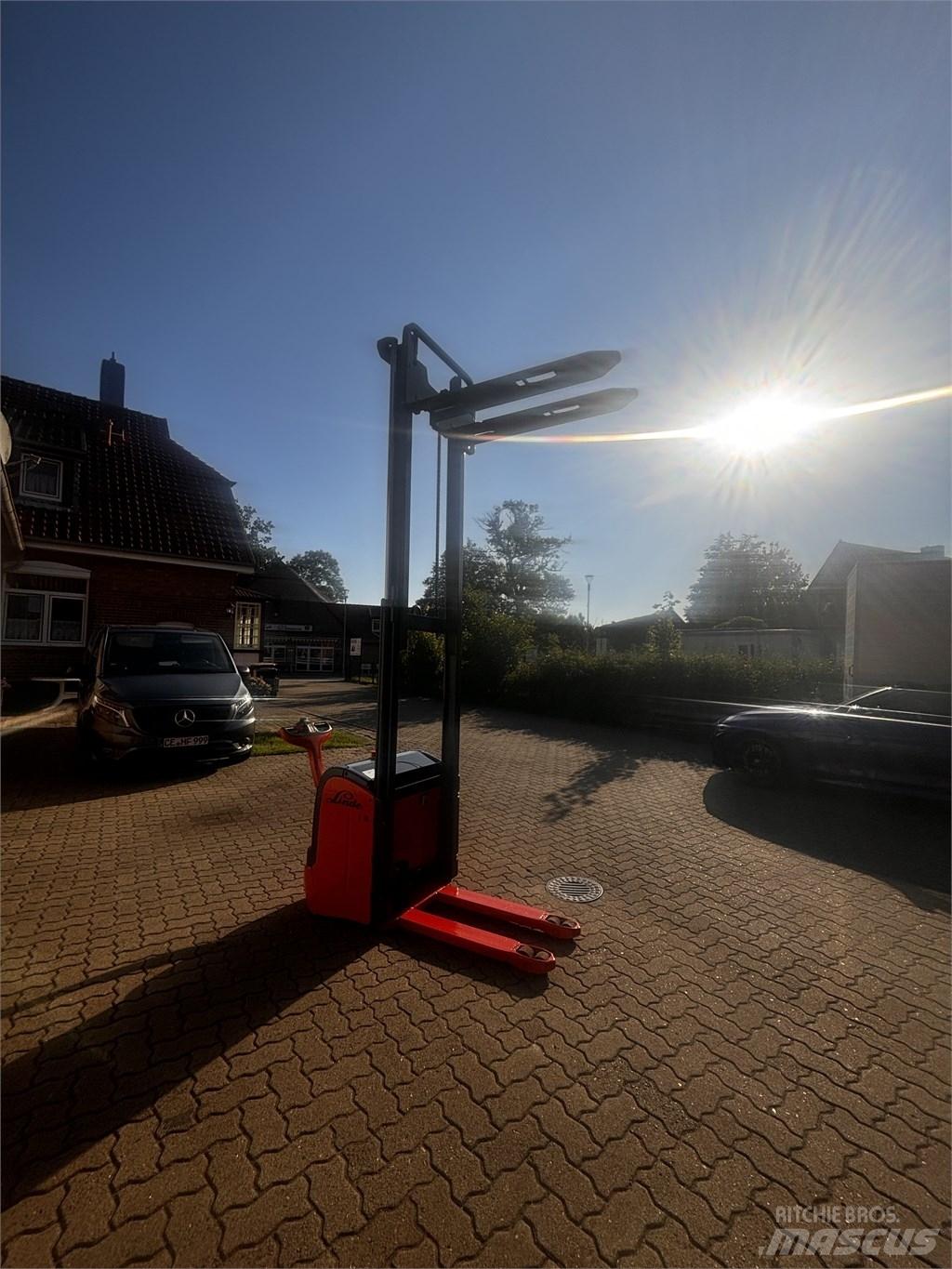 Linde L 16 Deichselstapler