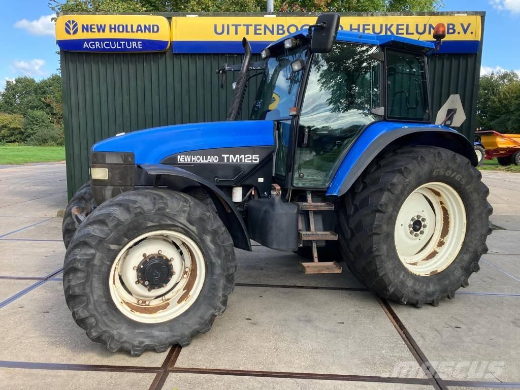 New Holland TM 125 Traktoren