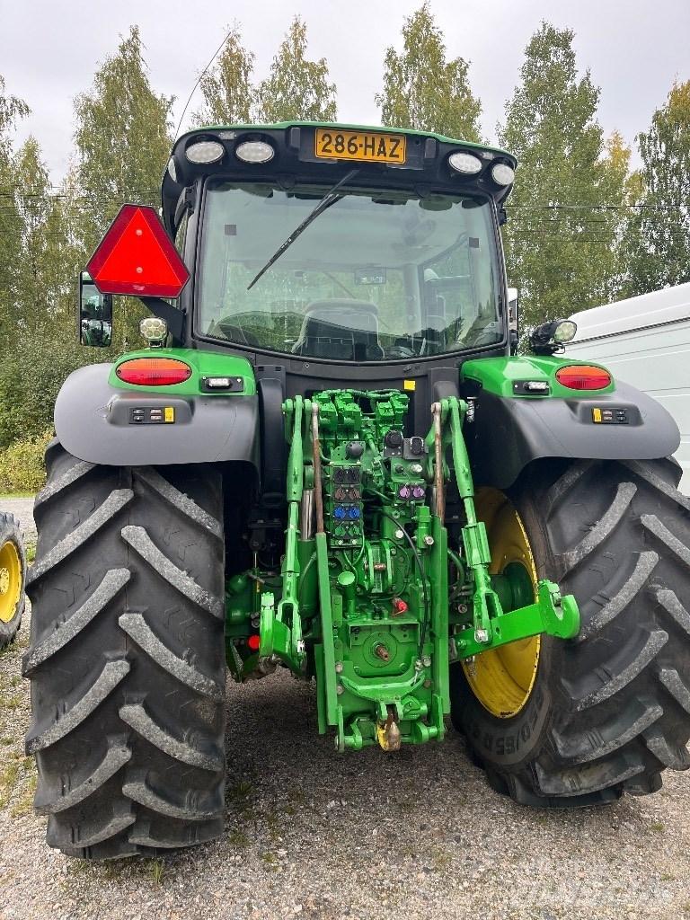 John Deere 6155 R Traktoren