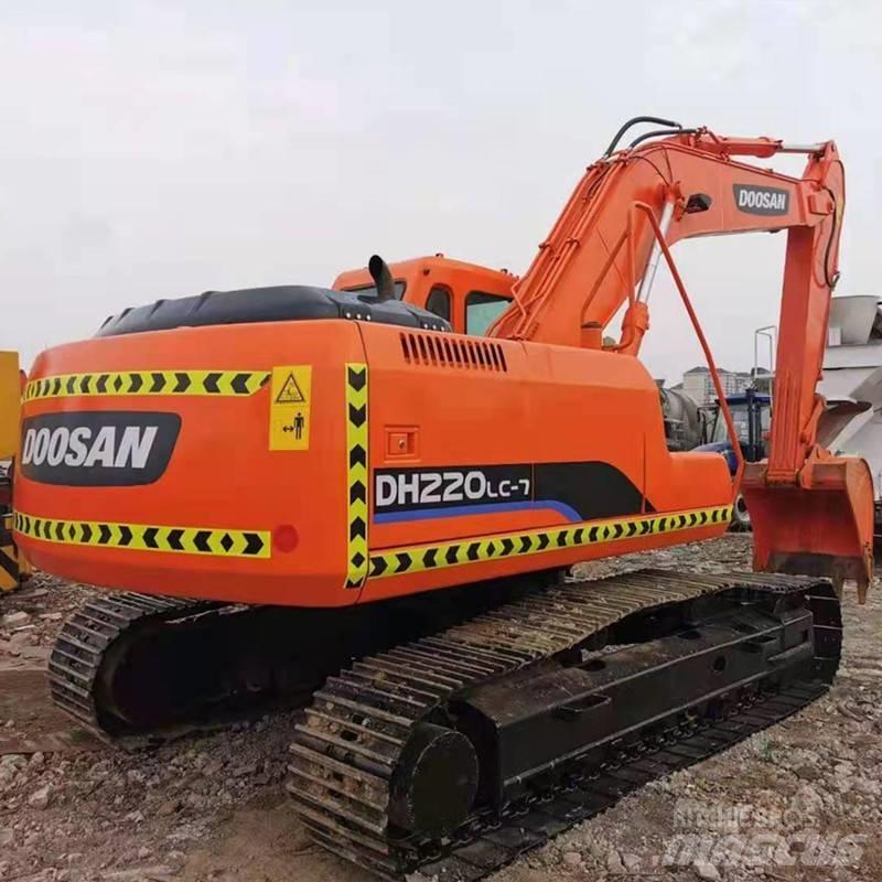 Doosan DH 220 LC-7 Raupenbagger