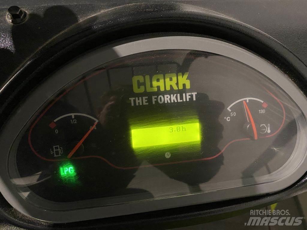Clark GTS25 Gas Stapler