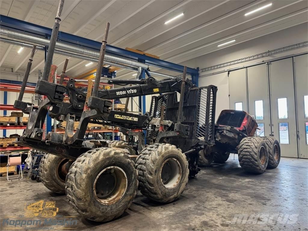 Komatsu 855 Forwarder