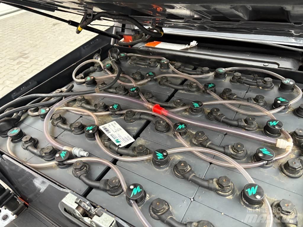 Toyota 8 FBEKT 16 Elektro Stapler