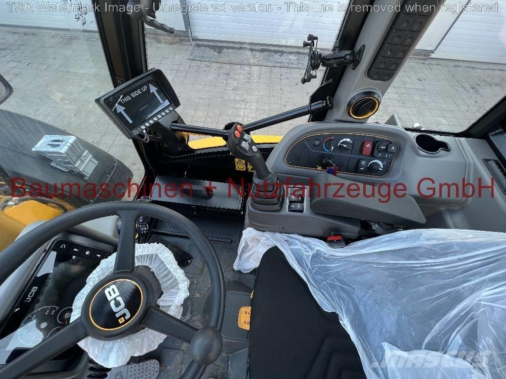 JCB TM320S -Demo- Teleskop-Radlader