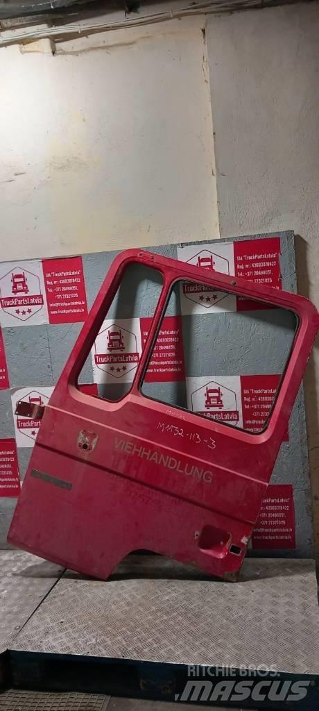 MAN 12.232 left door Kabinen