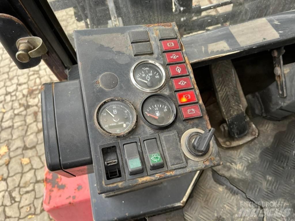 Clark DPL 60 Diesel Stapler