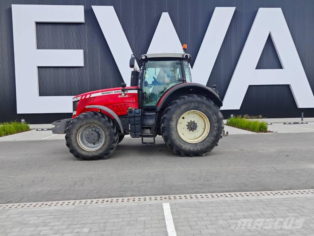 Massey Ferguson 8690 Traktoren
