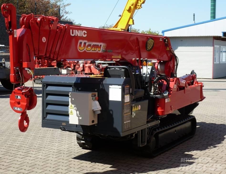 Unic URW-547 Raupenkrane