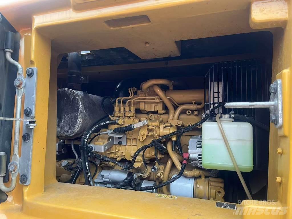 CAT 310 Raupenbagger