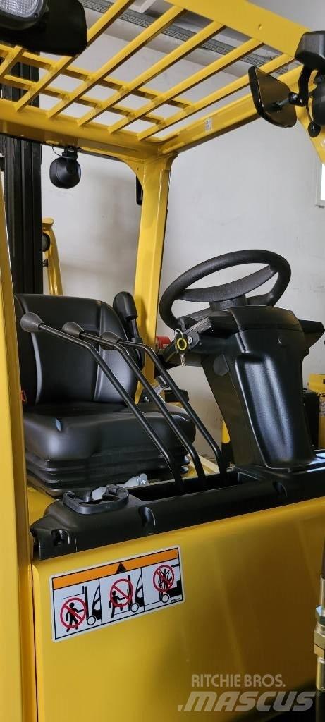 Hyster H 1.6 FT Gas Stapler