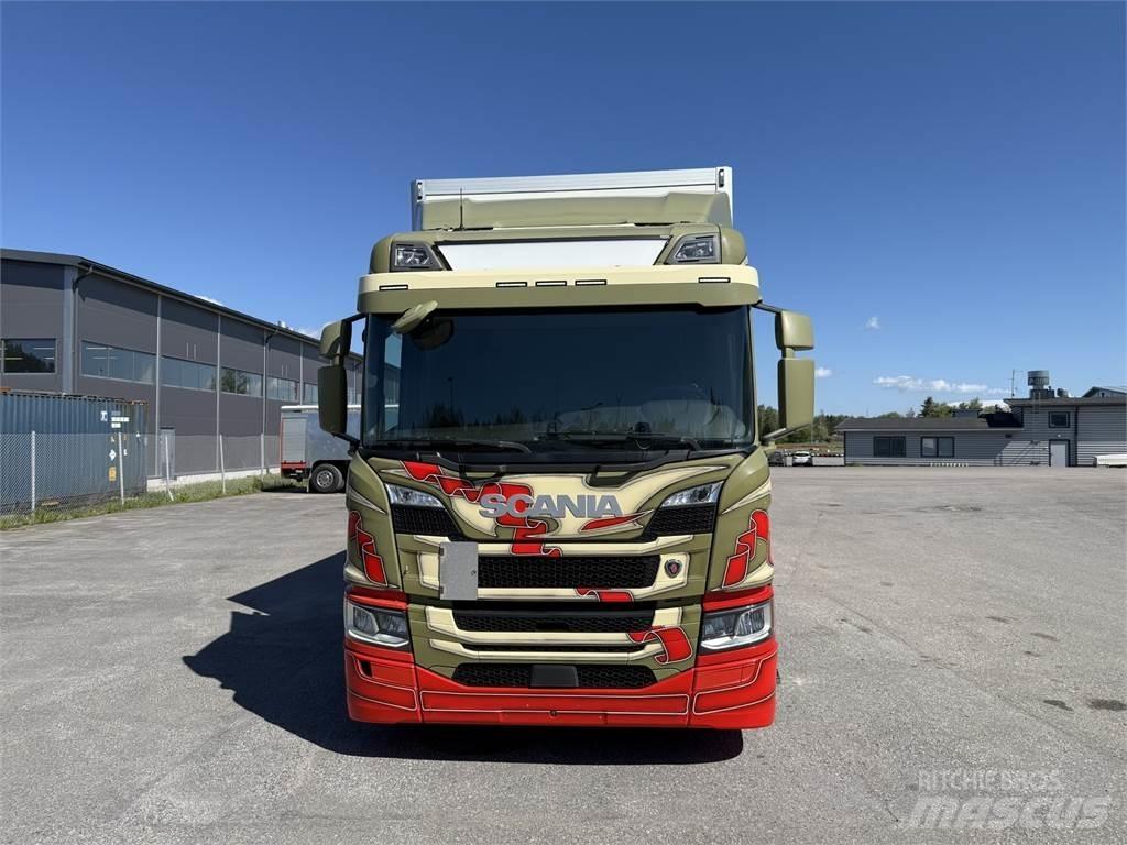 Scania P320 4X2 Kastenaufbau