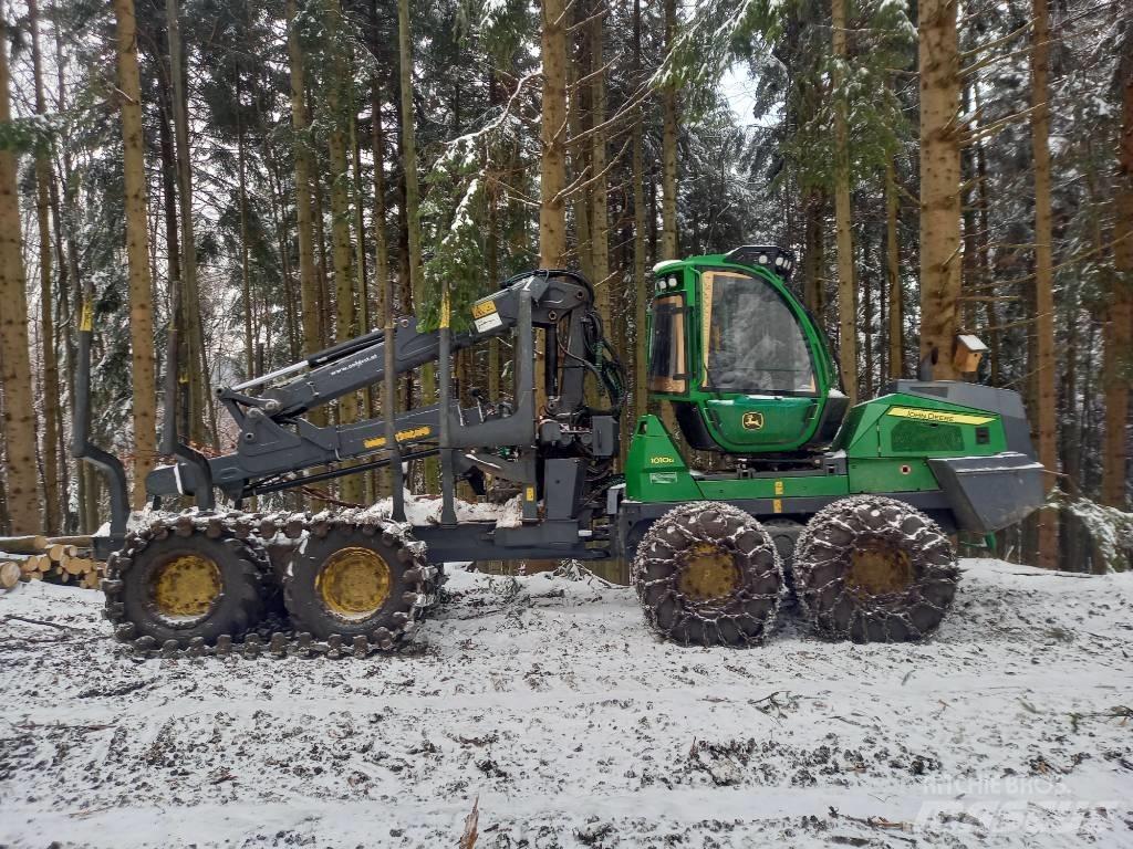 John Deere 1010 G Forwarder