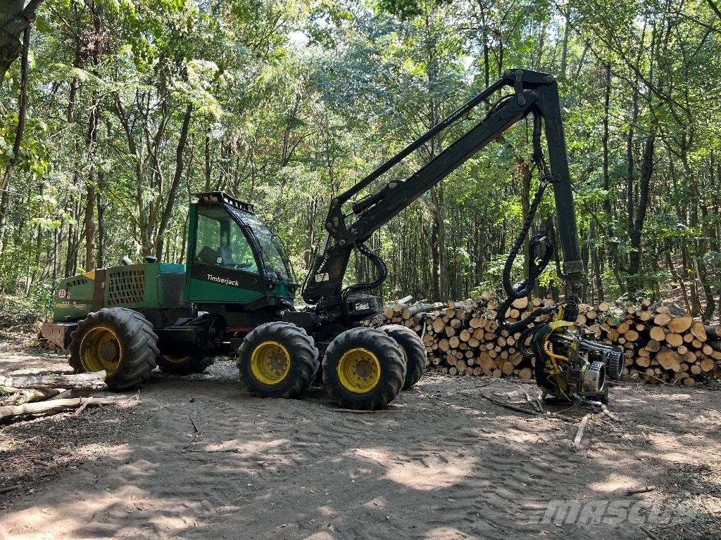 Timberjack 1270D Harvester