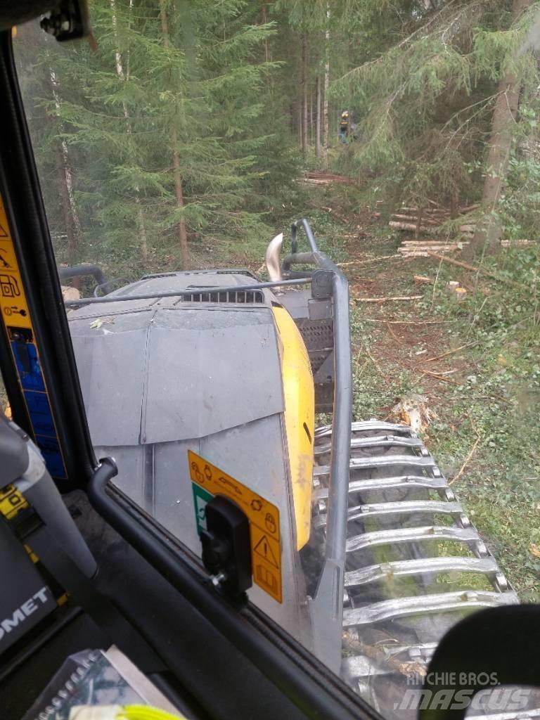 Ponsse Scorpion King Harvester
