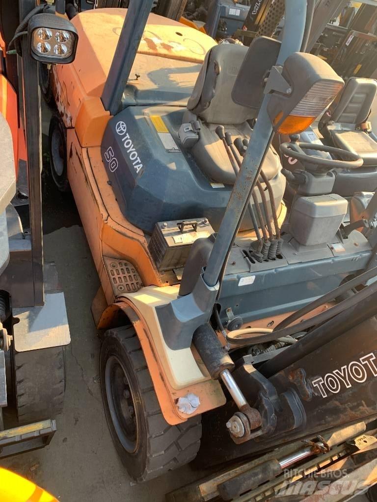 Toyota 7 FDA 50 Diesel Stapler