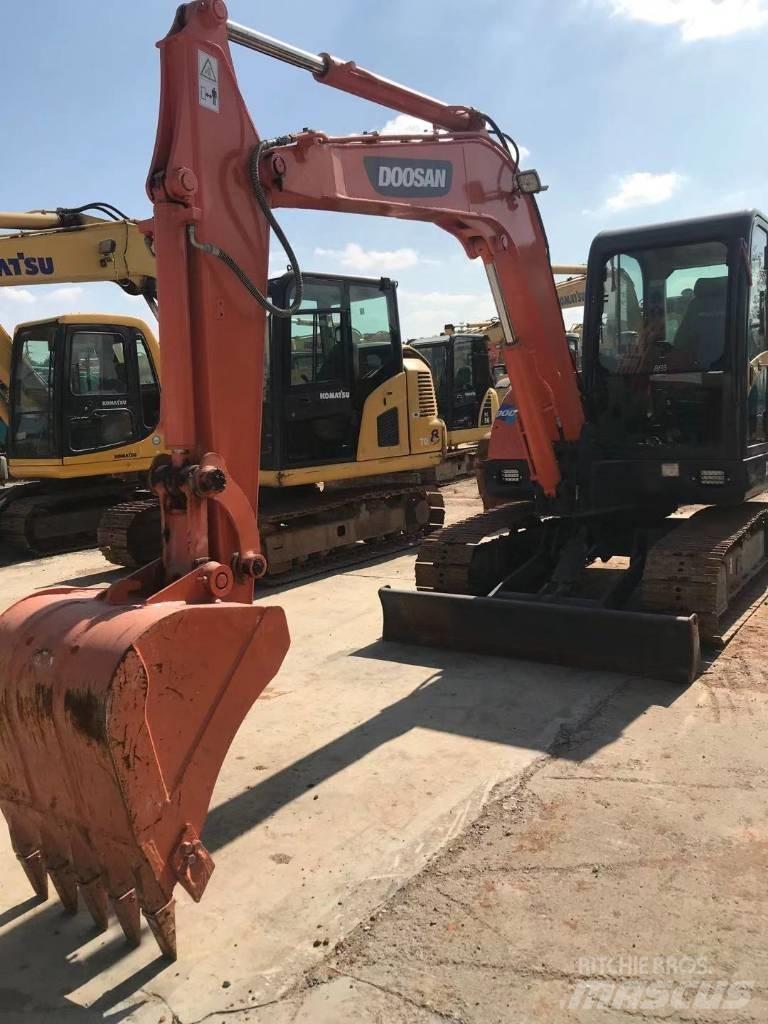Doosan dx60 Raupenbagger
