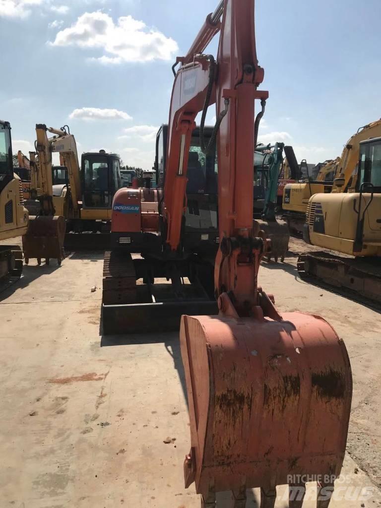 Doosan dx60 Raupenbagger